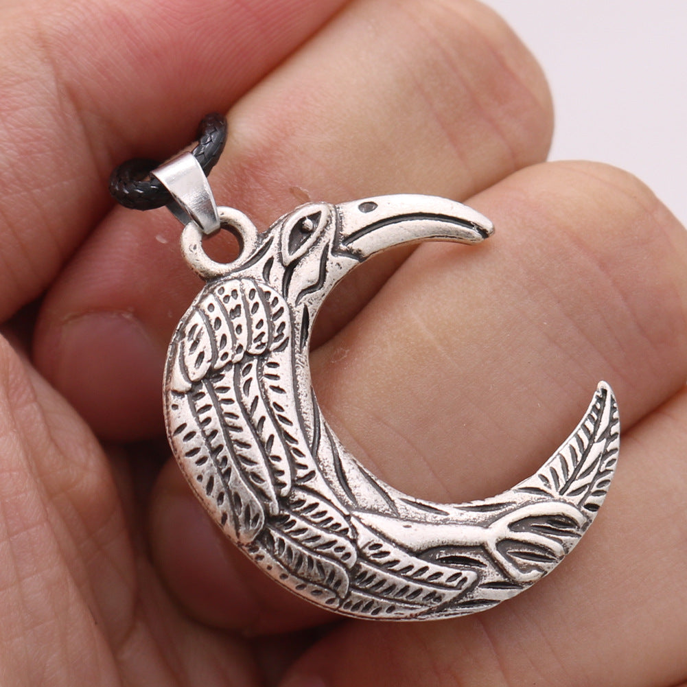 Nordic Raven Amulet – Celtic Metal Pendant of Odin’s Messengers
