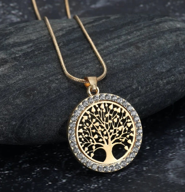 Celtic Tree of Life Pendant – Asgard Crafted Design with Cubic Zirconia